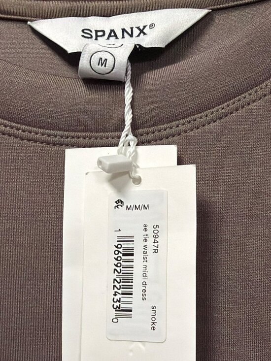 Spanx Air Essentials Wrap Tie Midi Dress Size Medium New - Picture 6 of 8